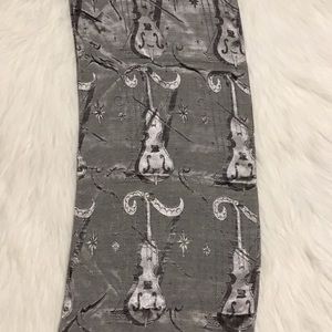 Zazou Musical Scarf With Fringe